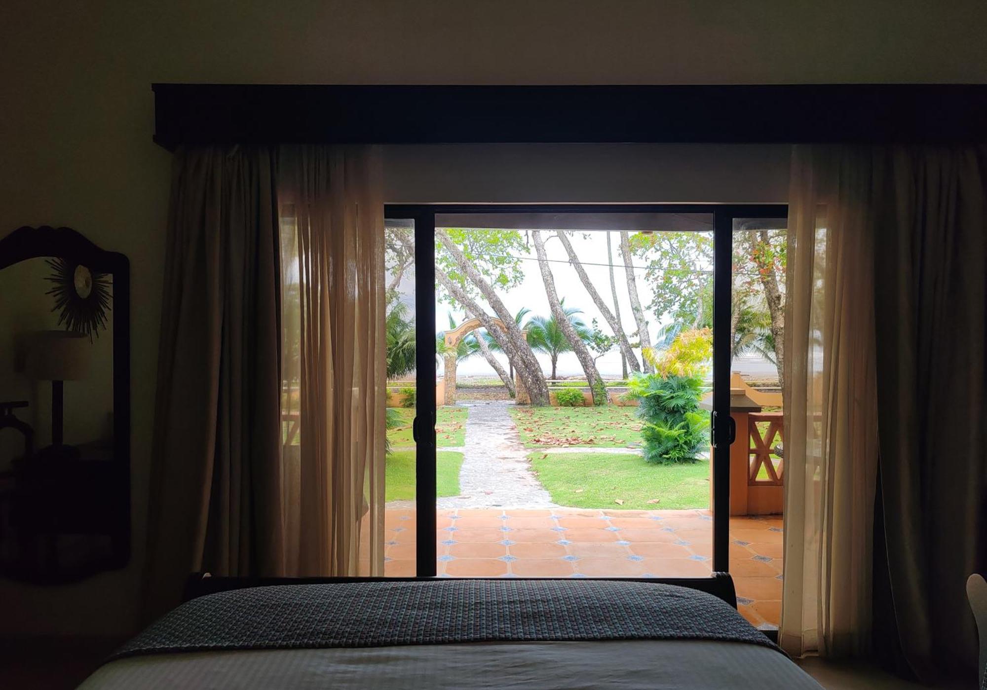 Marenaz Oceanfront Resort Esterillos Este Exterior photo