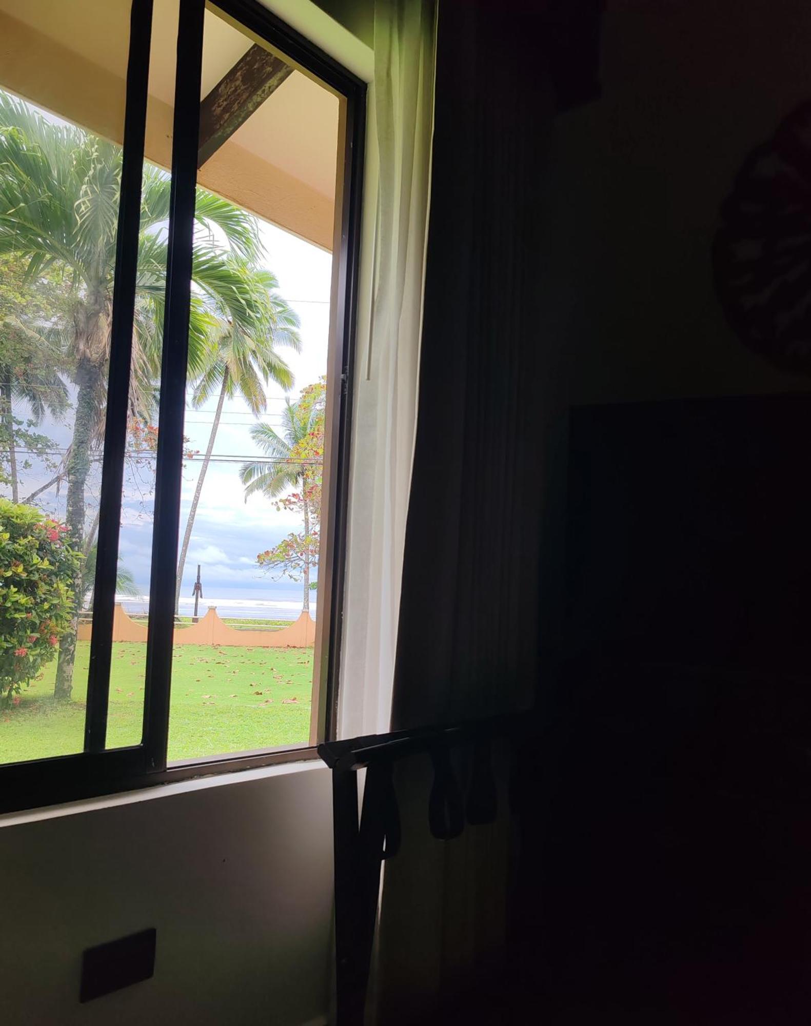 Marenaz Oceanfront Resort Esterillos Este Exterior photo